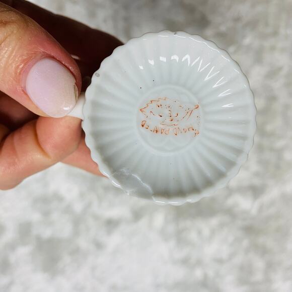 Hand Painted Floral Demitasse Cup 2" tall 2" diameter - Picture 4 of 4